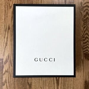 Gucci shoe box quiet luxury black and white decoration storage organization